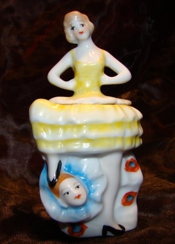 Box figurine bathing - box,