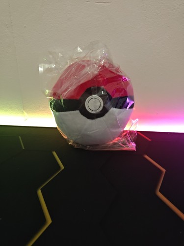 Pokemon pokeball plushie - pokemon, soft