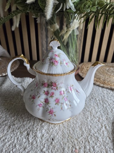 Paragon victoriana rose - paragon,