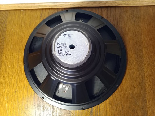 Vonyx 600w subwoofer - 600w, lf