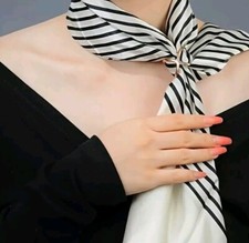 Scarf Buckle Ring Wrap Holder