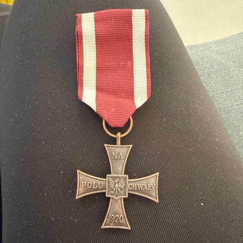 Polish cross valor - of,