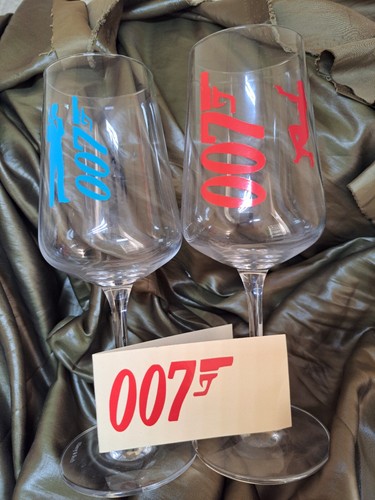 James bond 007 - james,