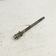 Yamaha RD 250 EZ:83 Rear Axle