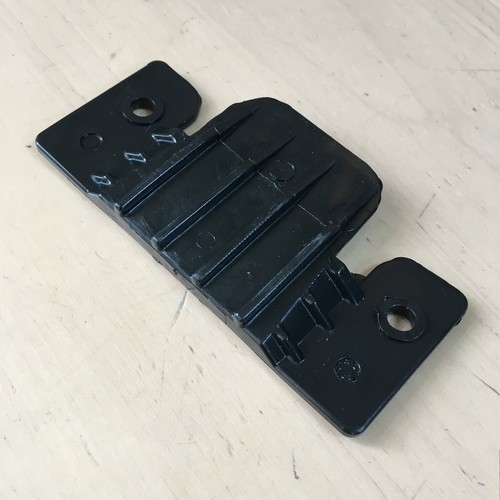 Plastic connector corner - x,