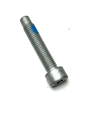 Genuine ford wheel hub - wheel, bolt