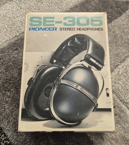 Retro boxed pioneer 305 - retro,