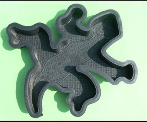 Funky lizard plastic garden - plastic,
