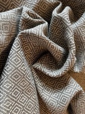 SALE New 142 x 235cm remnant