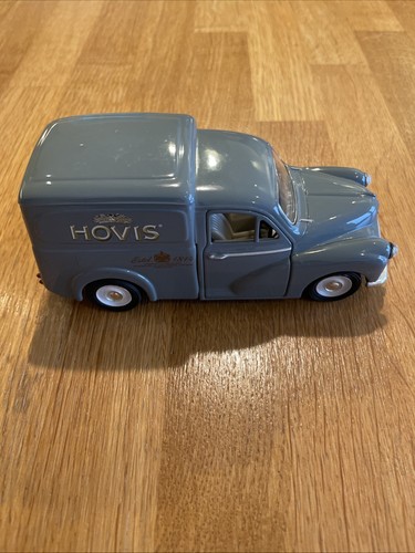 Morris minor van 26 scale - van,