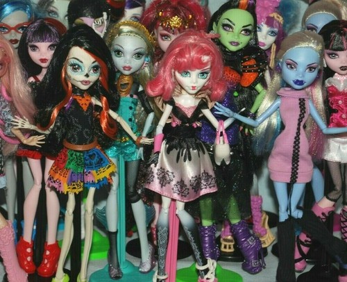 Monster high dolls - (list,