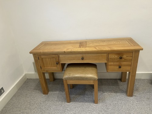 Solid wooden dressing table - wooden,
