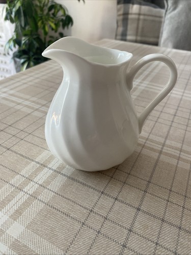 Vintage wedgwood candlelight - wedgwood,