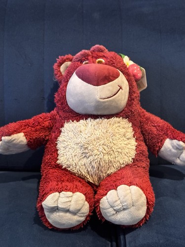 Lotso looking for - looking,