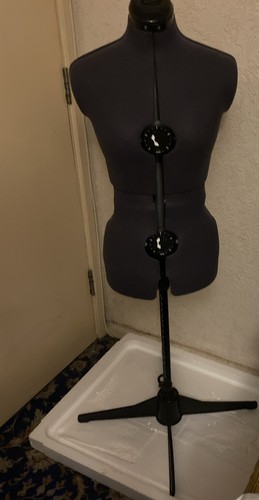 Half body free standing - standing, dress
