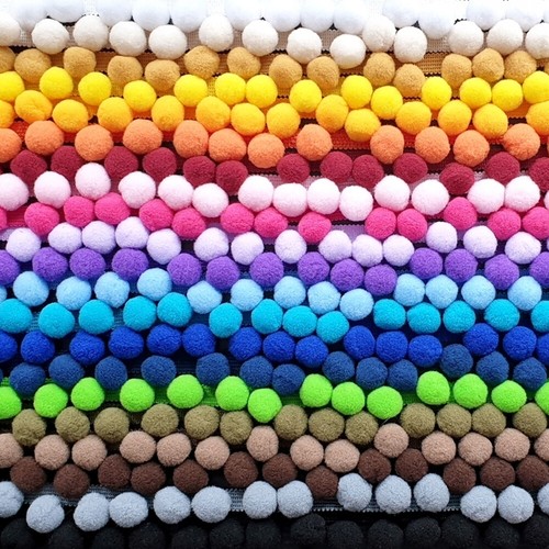 Pom trim quality pompoms - trim,