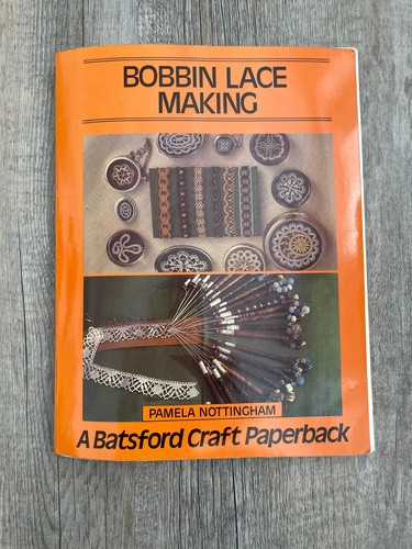 Bobbin lace making pamela - lace,