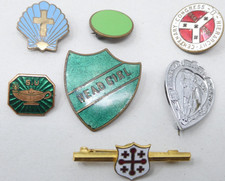 Lot Of Vintage Enamel Badges Barnardo Helpers League Head Girl SU Lamp Cross