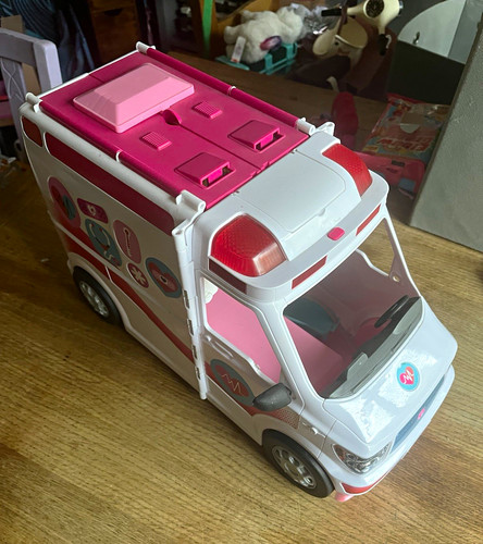 Barbie ambulance vehicle - ambulance,