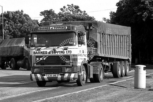 Photo barnes tipping - photo,