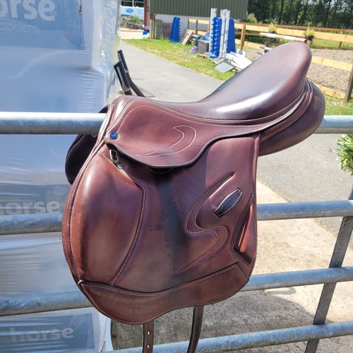 Amz jump saddle - amz, 17.5"