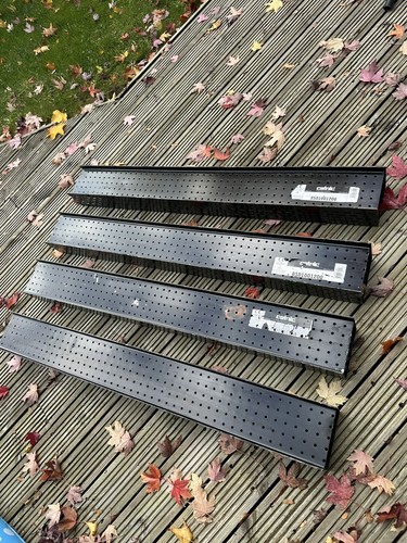 Genuine catnic box solid - x4,