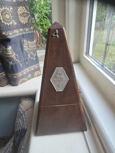 Antique maelzel paquet - paquet, model