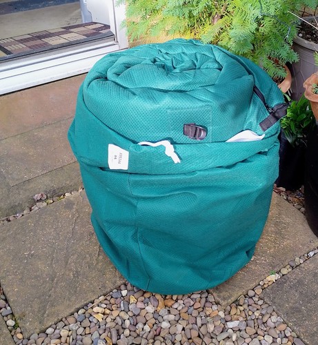 Green caravan breathable cover - green,