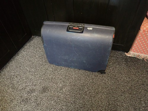 Carlton large hardshell - carlton,