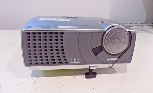 Toshiba tdp dlp projector - dlp,