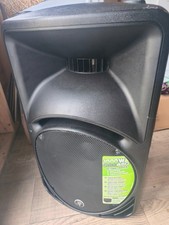 Mackie speaker
