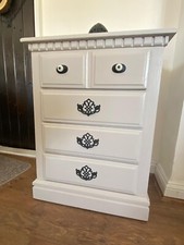 Beautiful drawer cabinet -