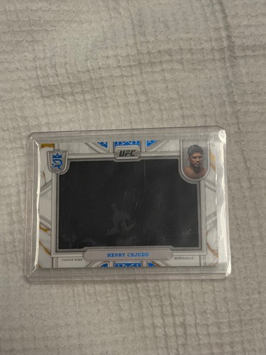 Henry cejudo topps - cejudo,