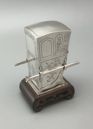 Rare victorian silver sedan - silver,