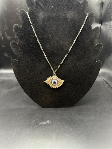 Silver tone evil eye - eye, pendant