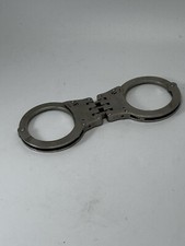 RARE-TCH840 Handcuffs Folding