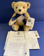 Steiff Queen Camilla Bear