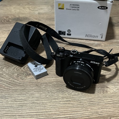 Nikon black 10 30mm - nikon, j5