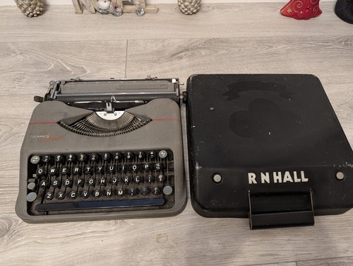1952 hermes rocket - rocket, typewriter