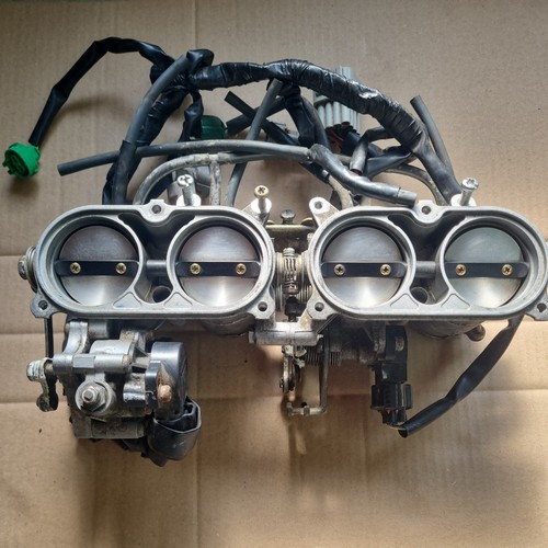 Yamaha 5vy throttle bodies - throttle,