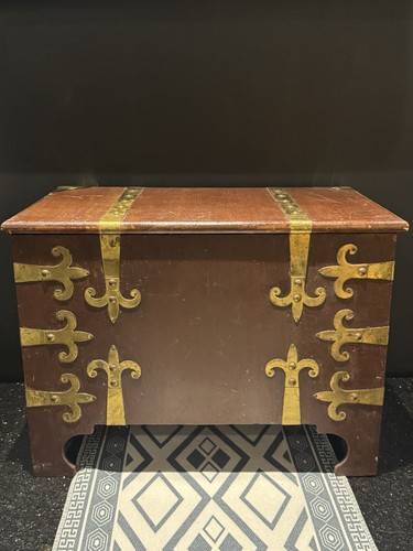 18th antique strongbox ref - 17/18th,