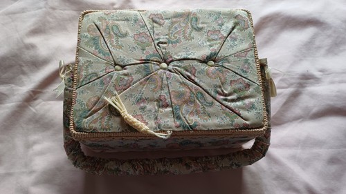 Vintage retro sewing basket - vintage,