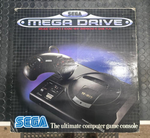 Sega mega drive console - , boxed