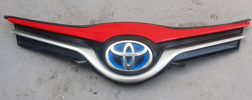 Toyota yaris hybrid front - toyota,