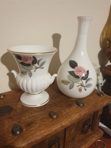 Wedgwood hathaway rose - hathaway,