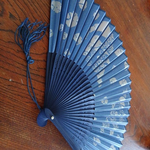 Traditional silk folding fan - traditional,