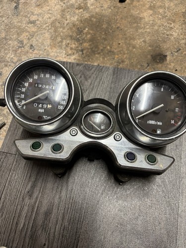 Suzuki gsx750 inazuma - suzuki, w