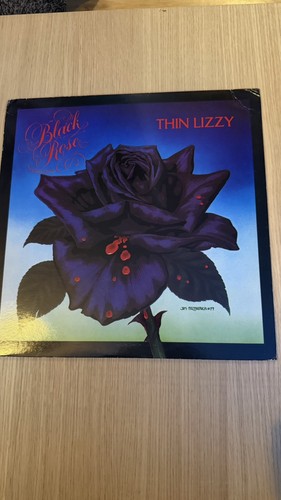 Thin lizzy black - rose,