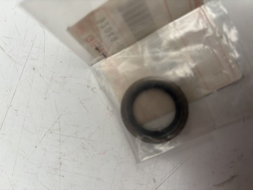 Kawasaki new 92049 012 oil - p/n, 92049-012