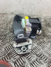 Toyota Yaris seat belt DRIVER side Front OSF TE-AB2-EF021-P 73210-0D052 99-04